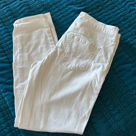 Verona White Denim Jeans - Picture 4 of 4